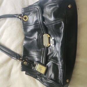 B makowsky shoulder bag